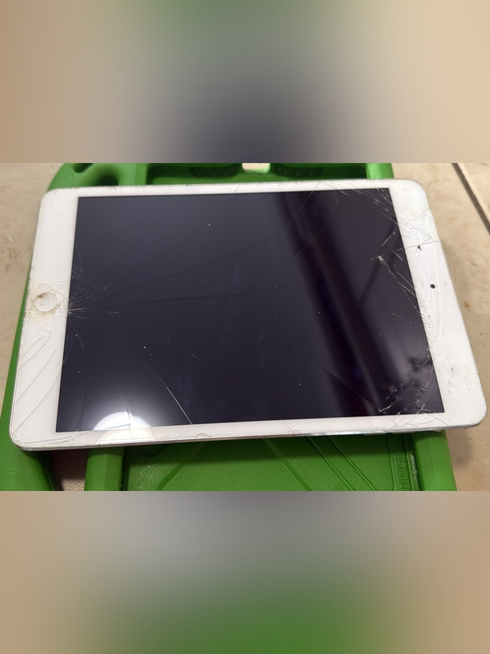 Ipad mini 2 cellular + wifi